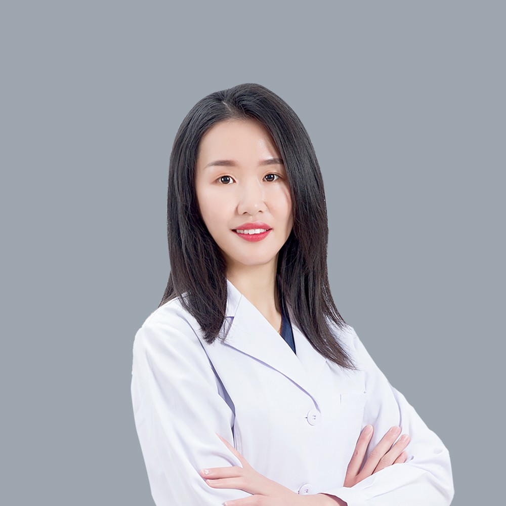刘秋香 晶特尔齿科全科医师，牙周科主任