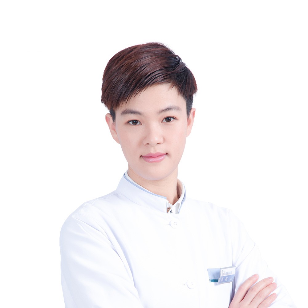 董帆 进修于武汉大学口腔医学院